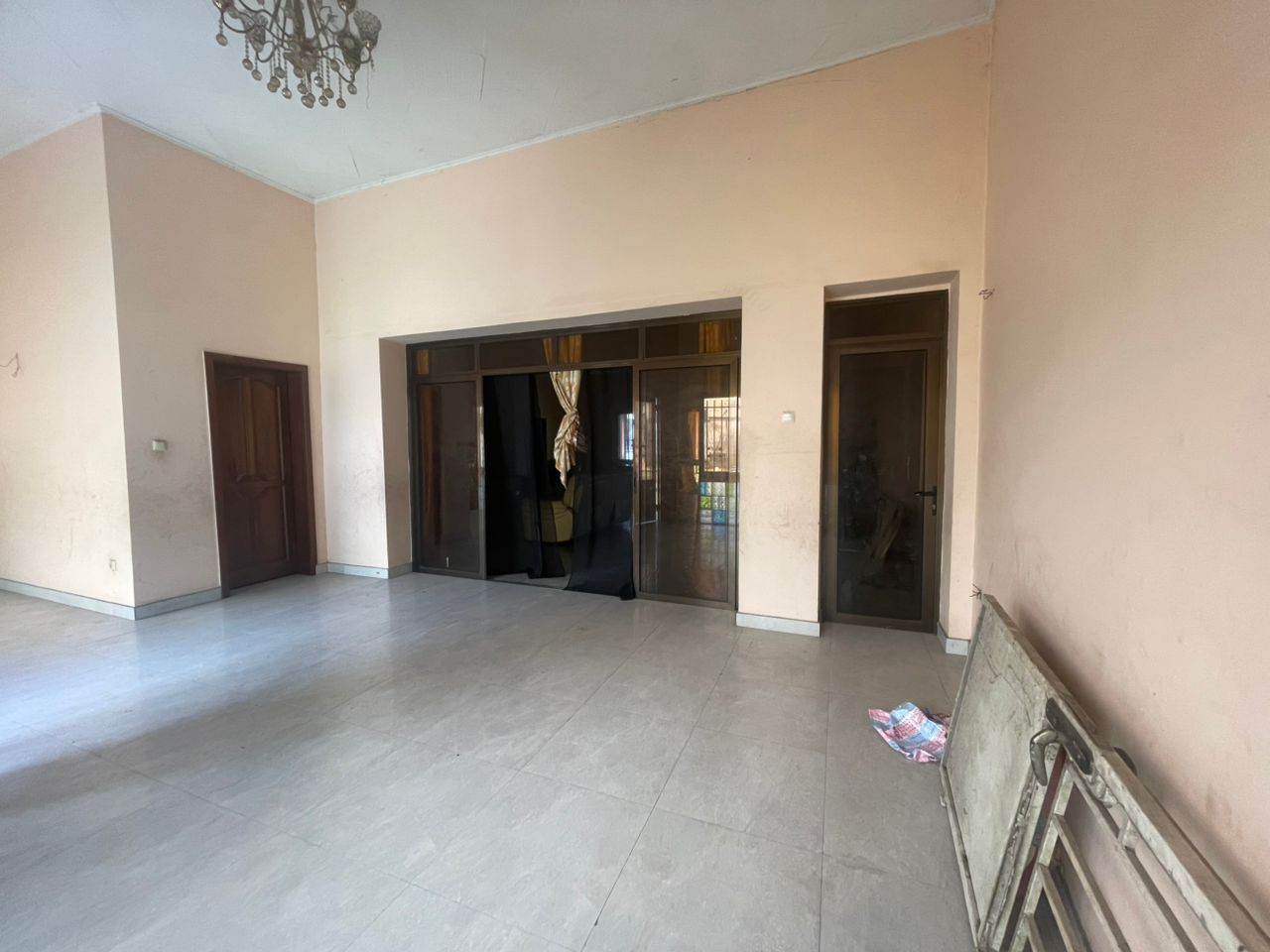 Parcelle-Terrain à Vendre – Ngaliema, Kinshasa