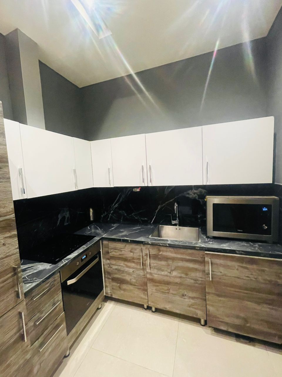 scaled_1001947565 Appartement Meublé à Louer – Gombe, Kinshasa