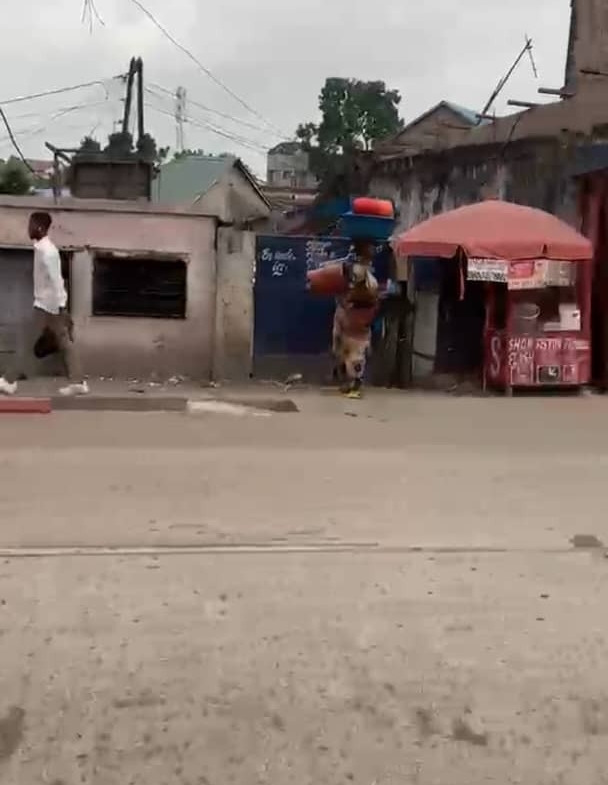 Parcelle-Terrain à Vendre – Limete, Kinshasa