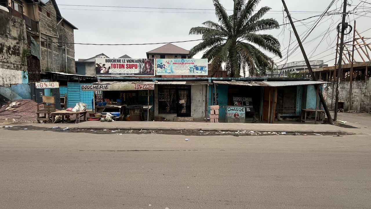 Parcelle-Terrain à Vendre – Limete, Kinshasa