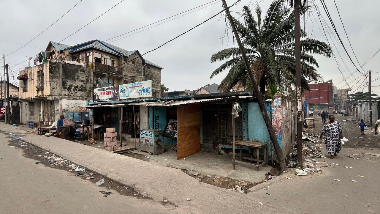Parcelle-Terrain à Vendre – Limete, Kinshasa