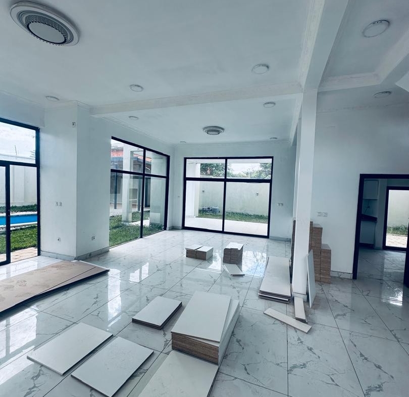 Villa à Vendre – Golf Le Battant, Lubumbashi