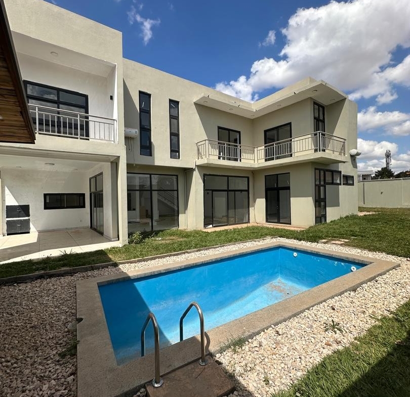 Villa à Vendre – Golf Le Battant, Lubumbashi
