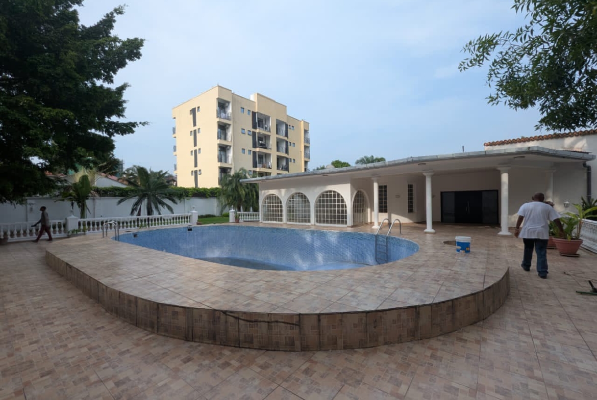 Villa à Louer – Gombe, Kinshasa