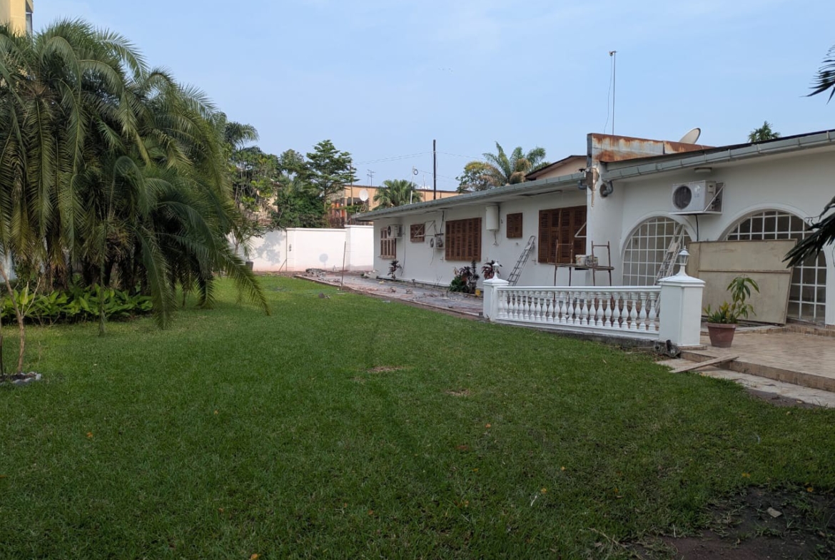 Villa à Louer – Gombe, Kinshasa