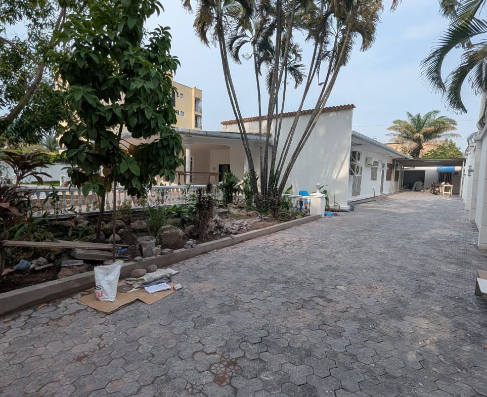 Villa à Louer – Gombe, Kinshasa