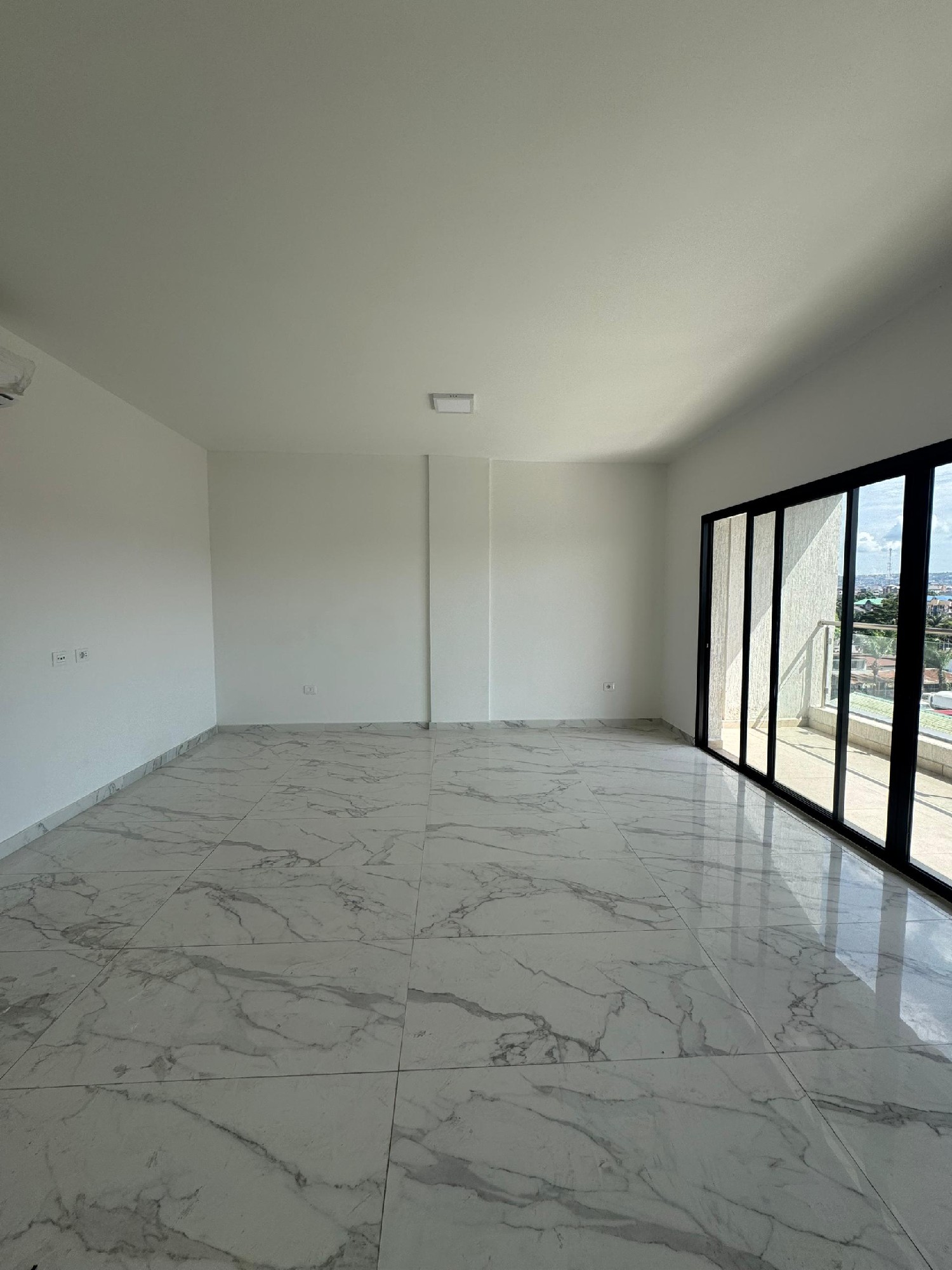 scaled_1002339013 Appartement à Louer – Ngaliema GB, Kinshasa