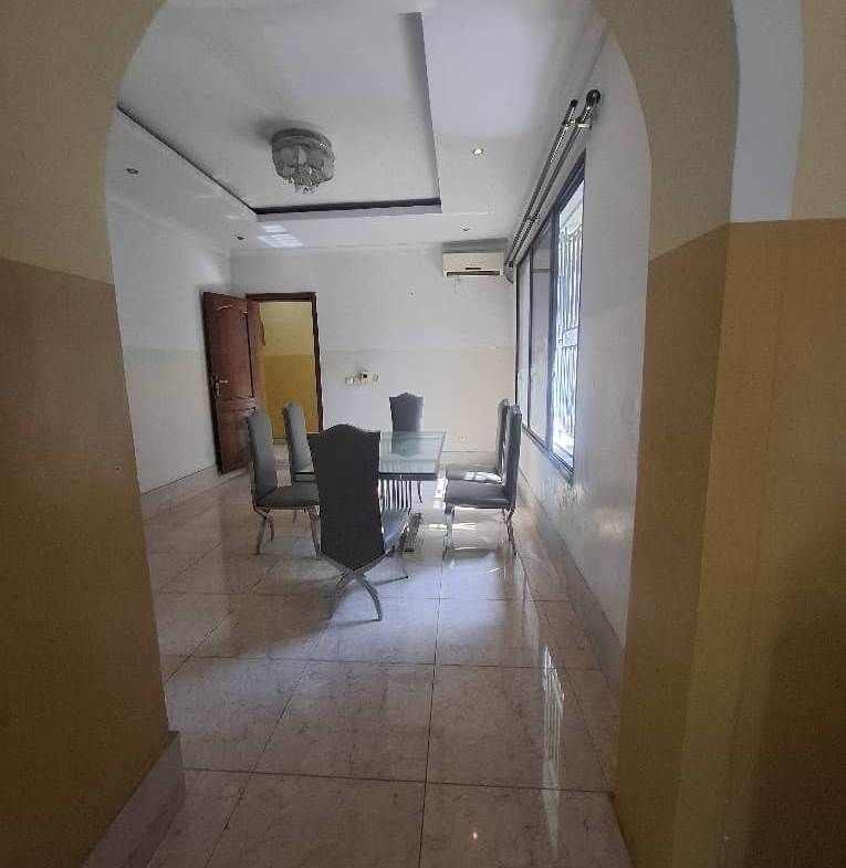 Maison à Louer – Ngaliema, Kinshasa