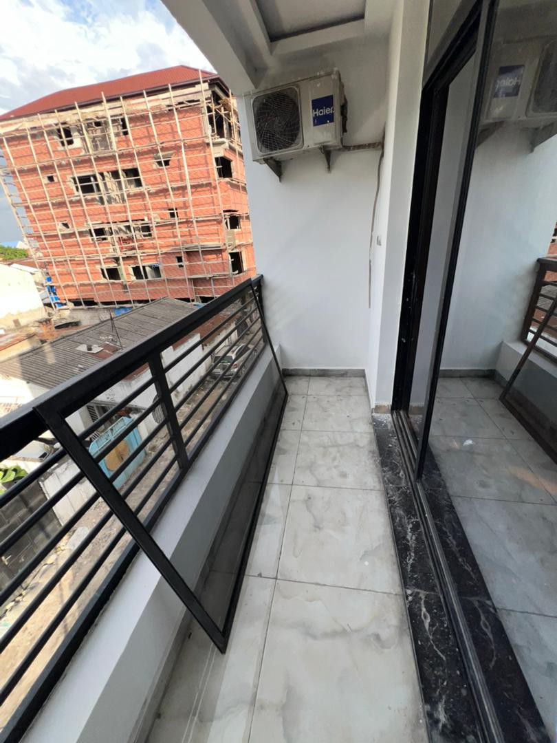 scaled_1002396578 Appartement à Louer – Ngaliema, Kinshasa