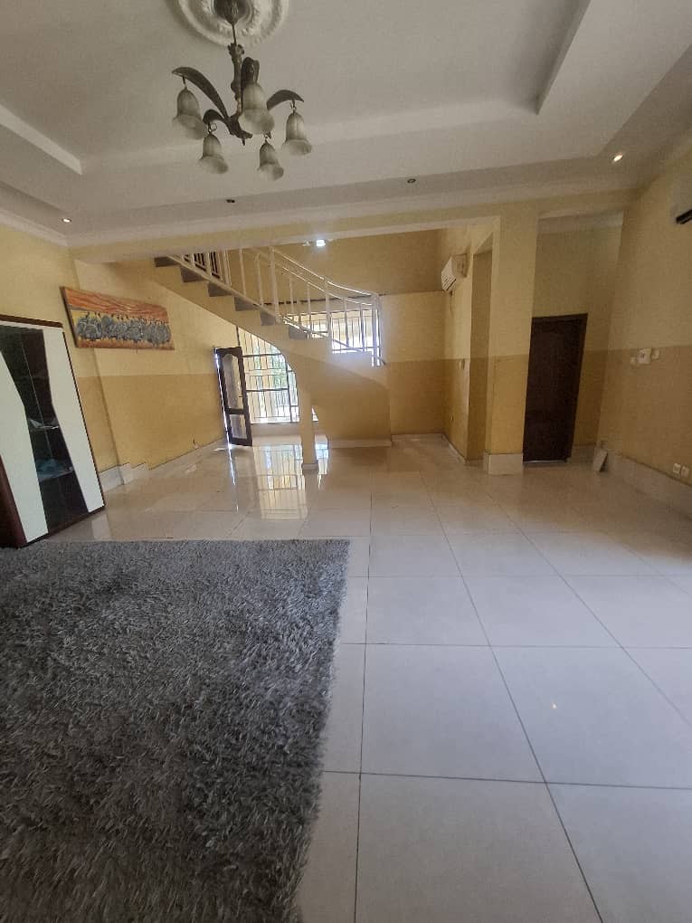scaled_1002396650 Maison à Louer – Ngaliema, Kinshasa