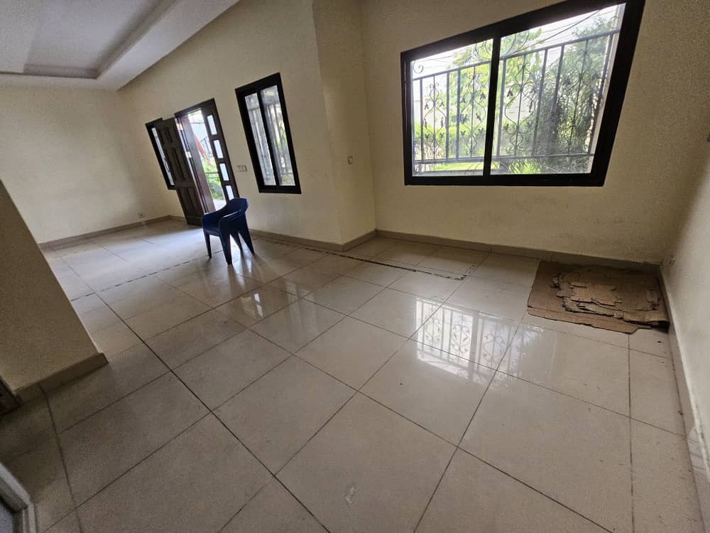 Villa à Louer – Gombe, Kinshasa