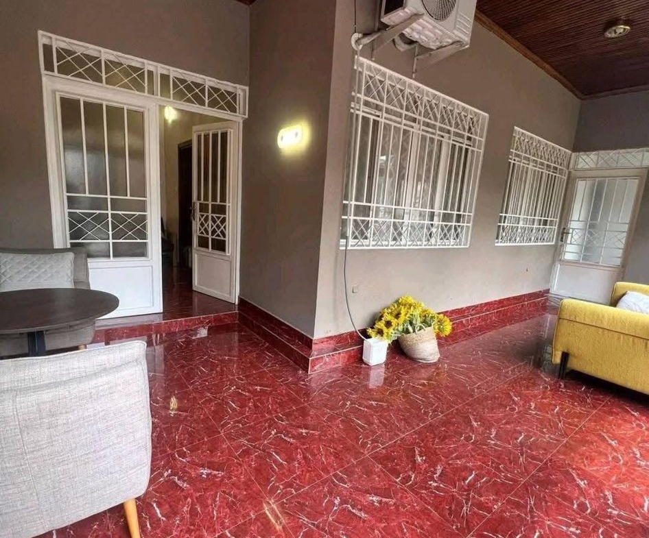 Villa à Louer – Macampagne, Kinshasa