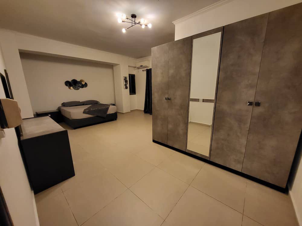 Appartement Meublé à Vendre – Gombe, Kinshasa