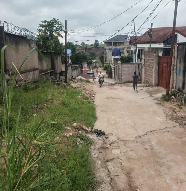 Parcelle-Terrain à Vendre – Mont-Ngafula, Kinshasa
