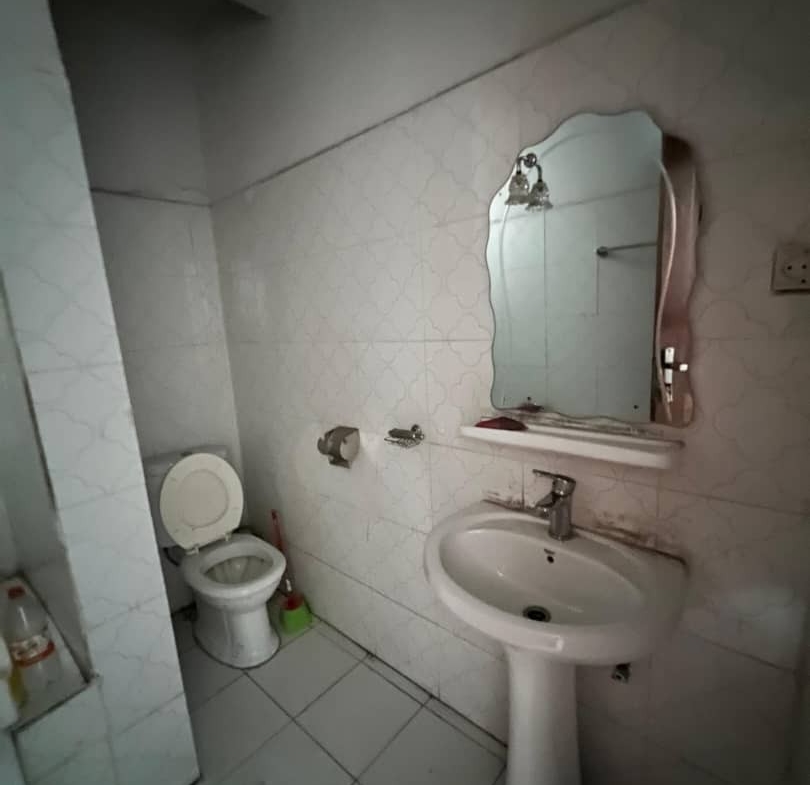 Bureau à Louer – Lingwala, Kinshasa