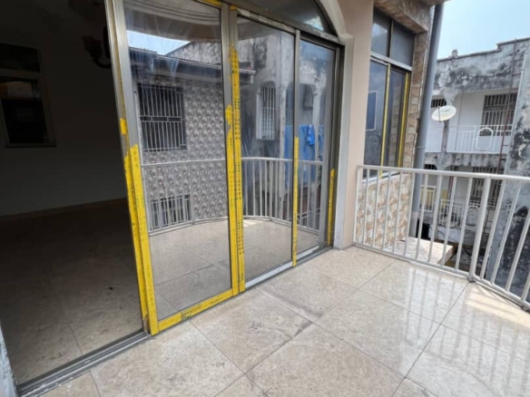 Bureau à louer – lingwala, kinshasa