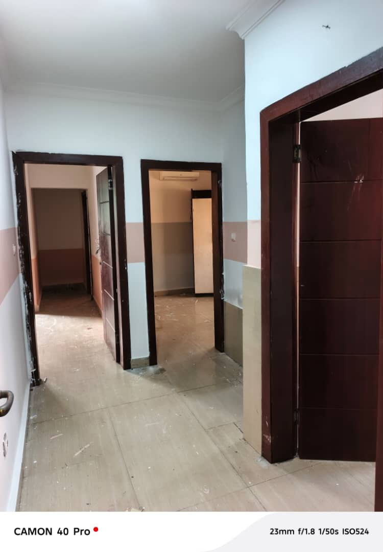 scaled_1005250335 Appartement à Louer – Limete, Kinshasa