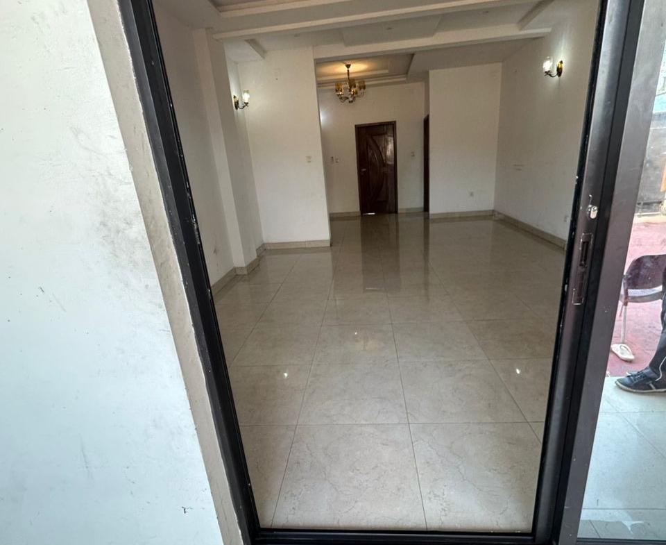 Appartement à Louer – Centre Ville, Kinshasa