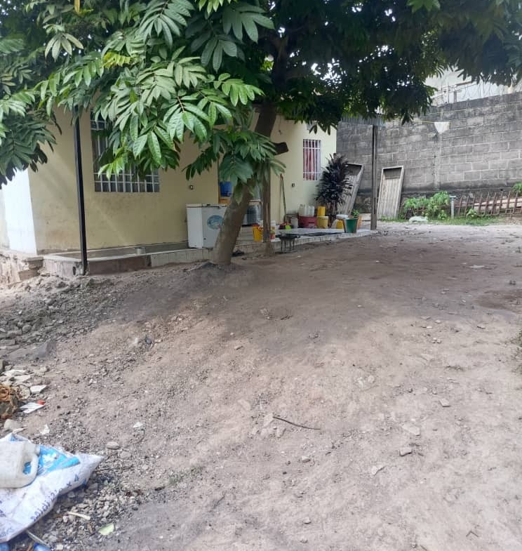 Parcelle-Terrain à Vendre – Mbudi, Kinshasa