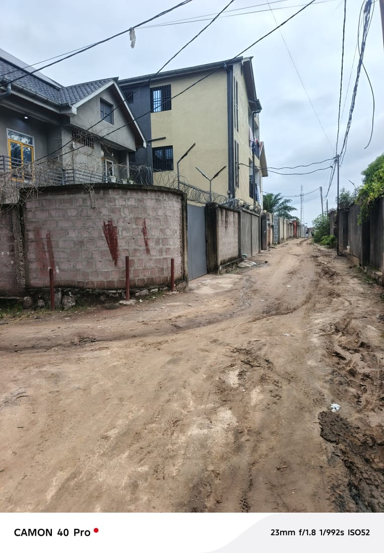 Parcelle-Terrain à Vendre – Mont-Ngafula, Kinshasa
