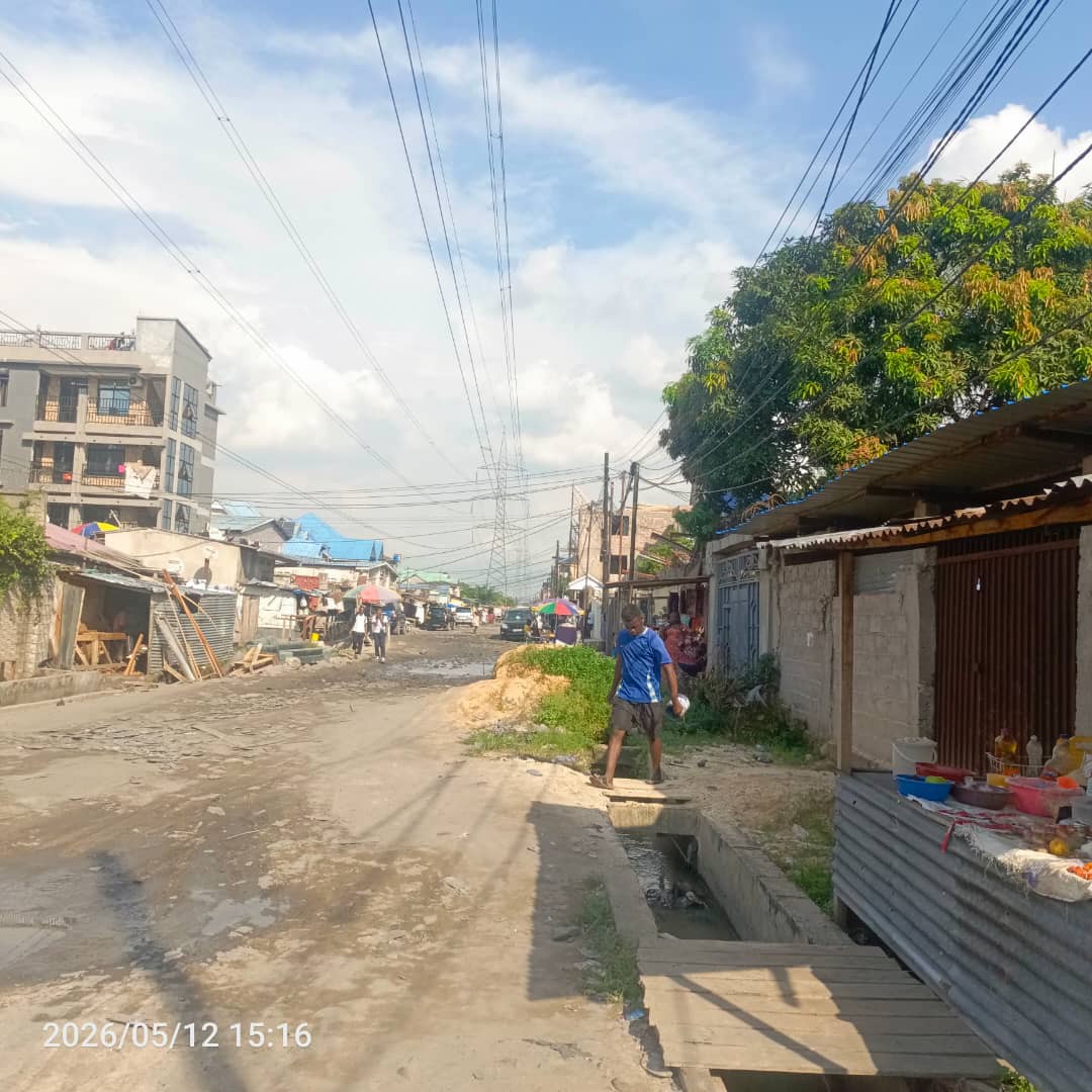 Parcelle-Terrain à Vendre – Limete, Kinshasa