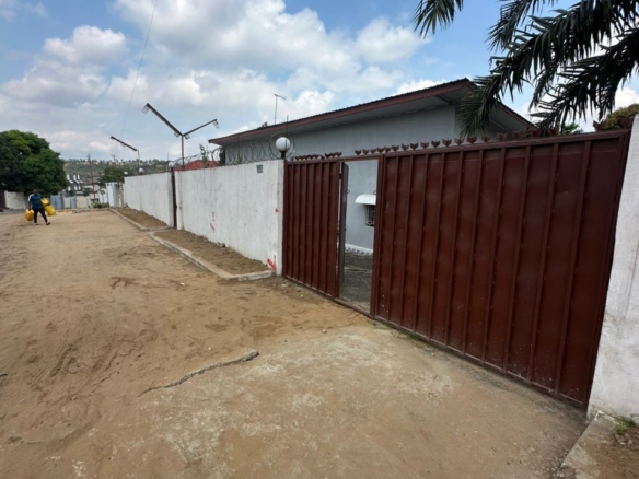 Parcelle-terrain à vendre – lemba, kinshasa