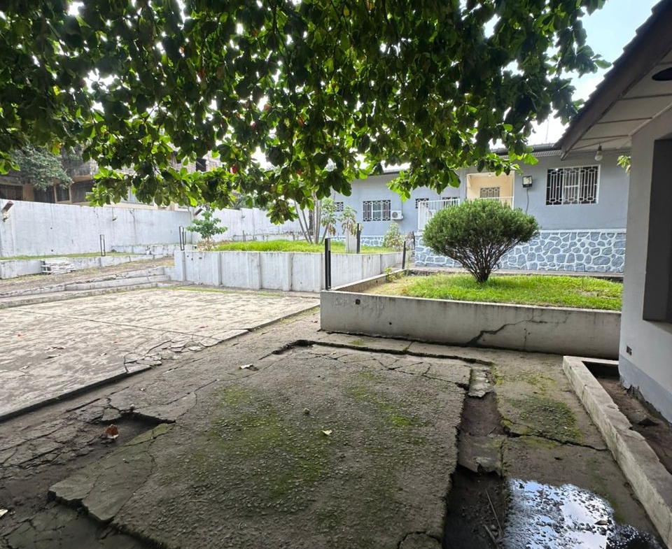 Parcelle-Terrain à Vendre – Lemba, Kinshasa
