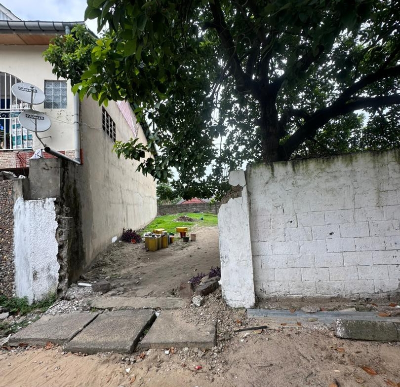 Parcelle-Terrain à Vendre – Lemba, Kinshasa