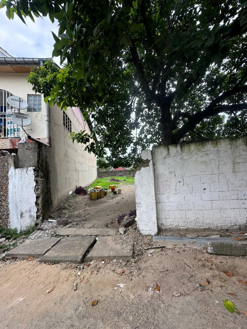 Parcelle-Terrain à Vendre – Lemba, Kinshasa