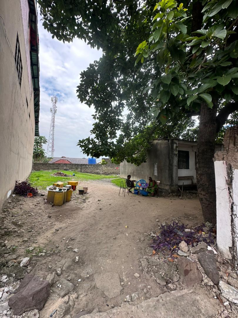 Parcelle-Terrain à Vendre – Lemba, Kinshasa