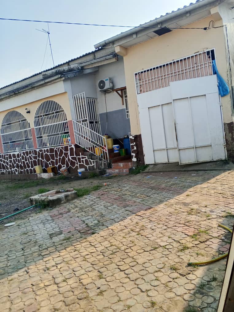 Parcelle-Terrain à Vendre – Mont-Ngafula, Kinshasa
