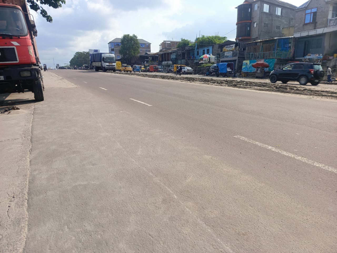 scaled_1007451744 Parcelle-Terrain à Vendre – N’Sele, Kinshasa