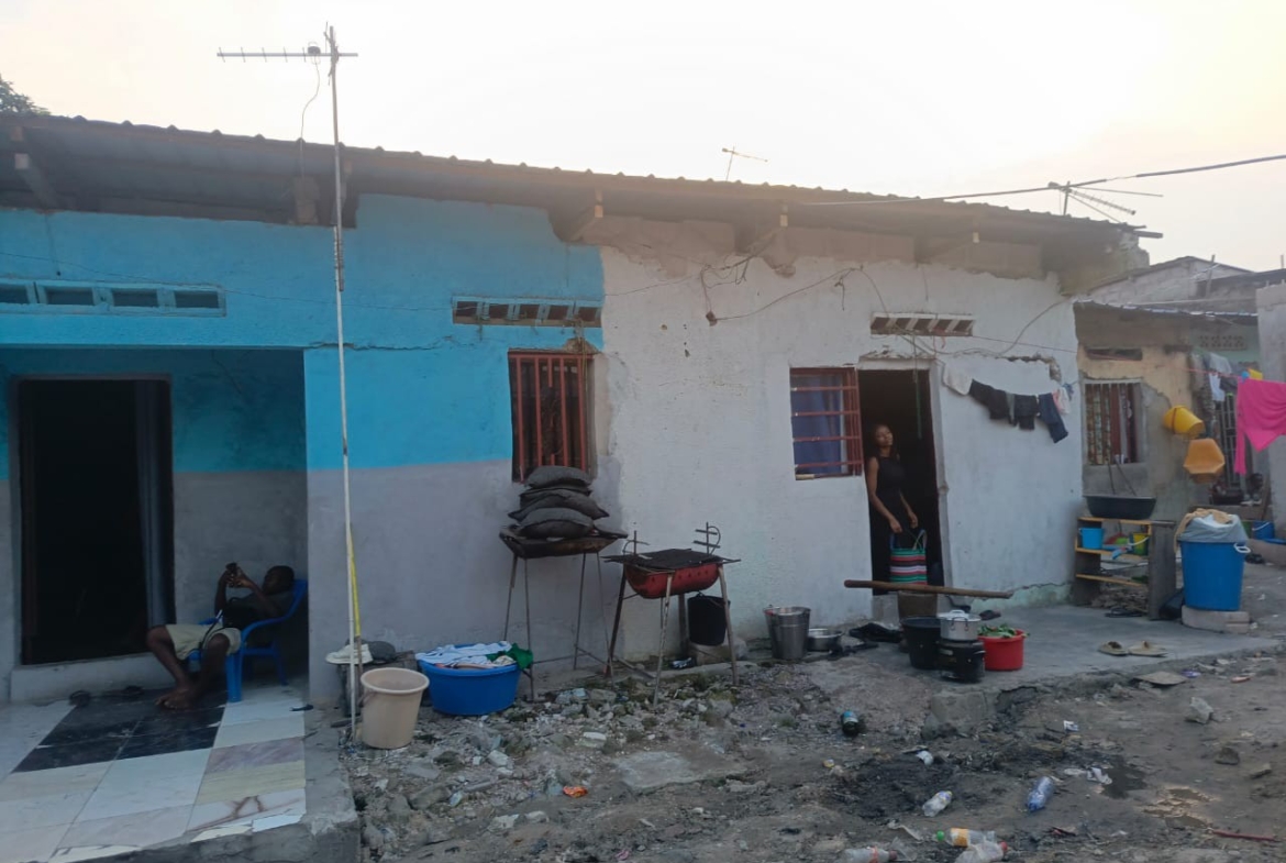 Parcelle-Terrain Commerciale à Vendre – Barumbu, Kinshasa