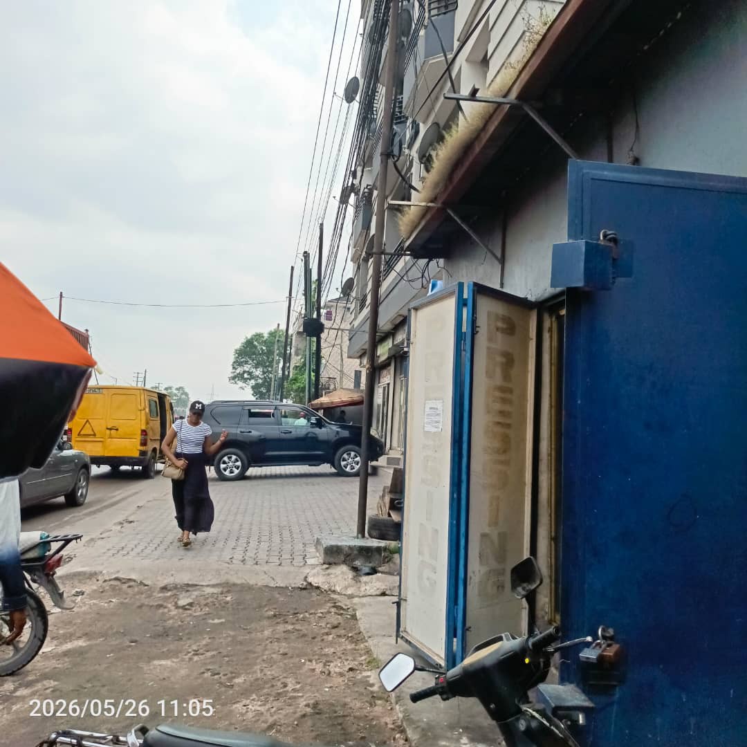 Parcelle-Terrain à Vendre – Limete, Kinshasa