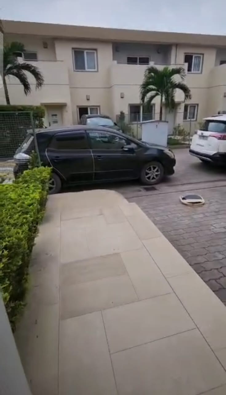 Villa Duplex à Vendre – Limete Funa, Kinshasa