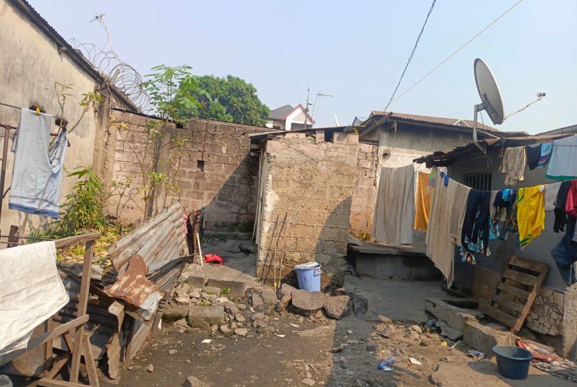 Parcelle-Terrain à Vendre – Barumbu, Kinshasa
