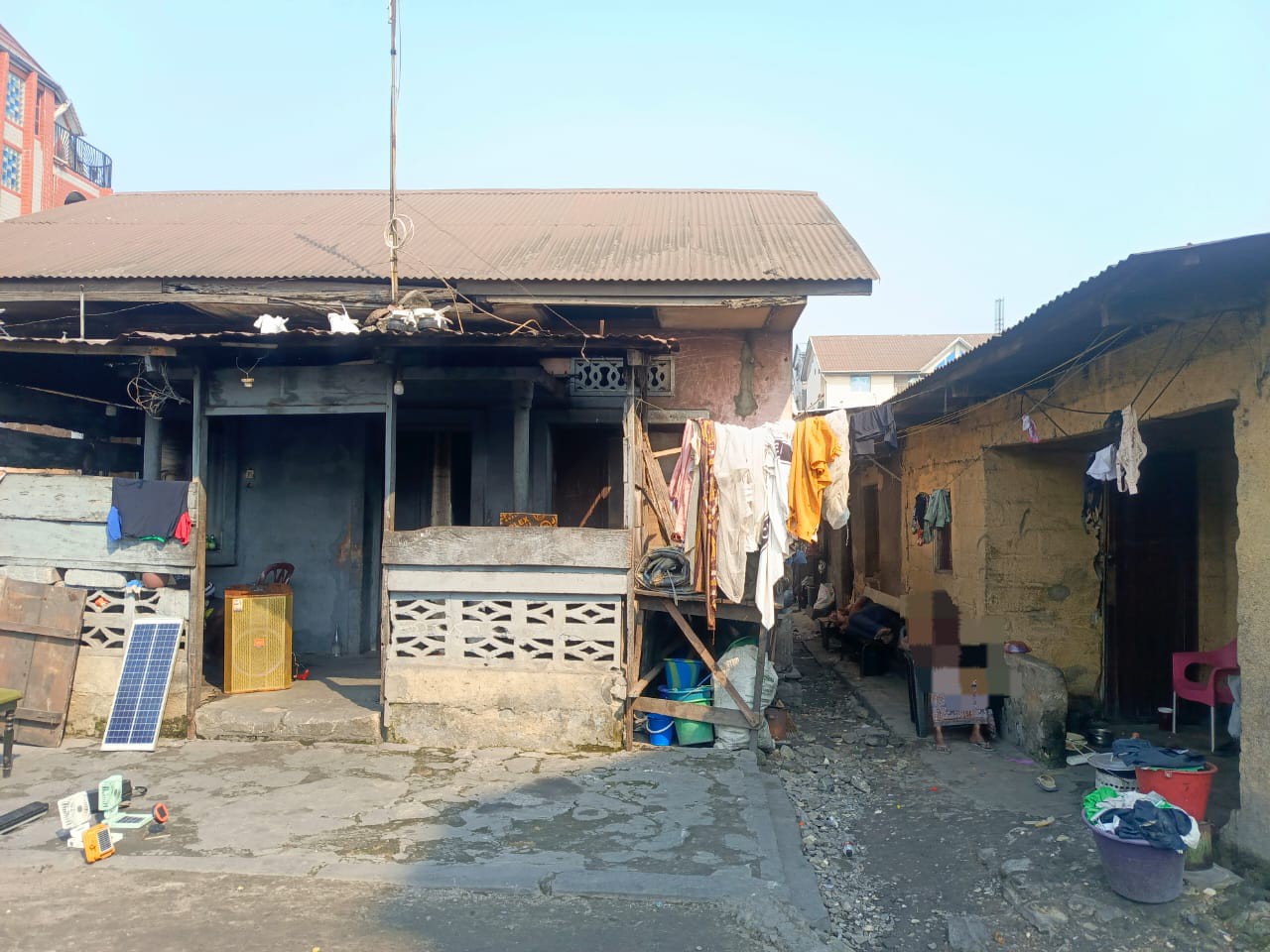 scaled_1007528378 Parcelle-Terrain à Vendre – Barumbu, Kinshasa