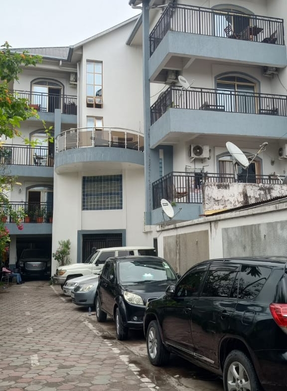 Immeuble à Vendre – Gombe, Kinshasa