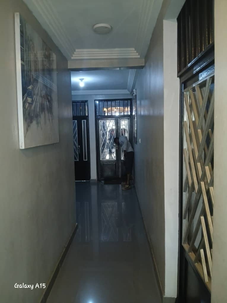 scaled_1301124 Appartement à Louer – Macampagne, Kinshasa