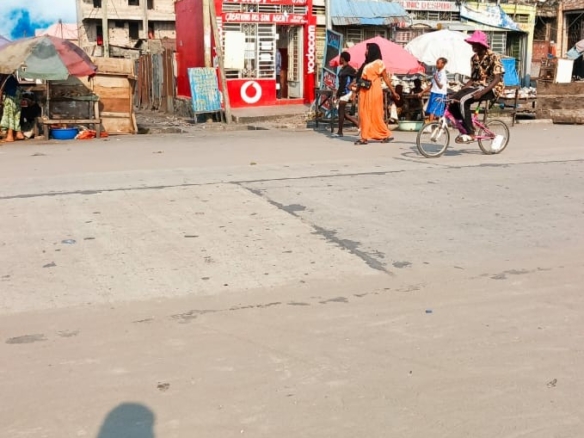 Parcelle-terrain à vendre – ngaliema, kinshasa