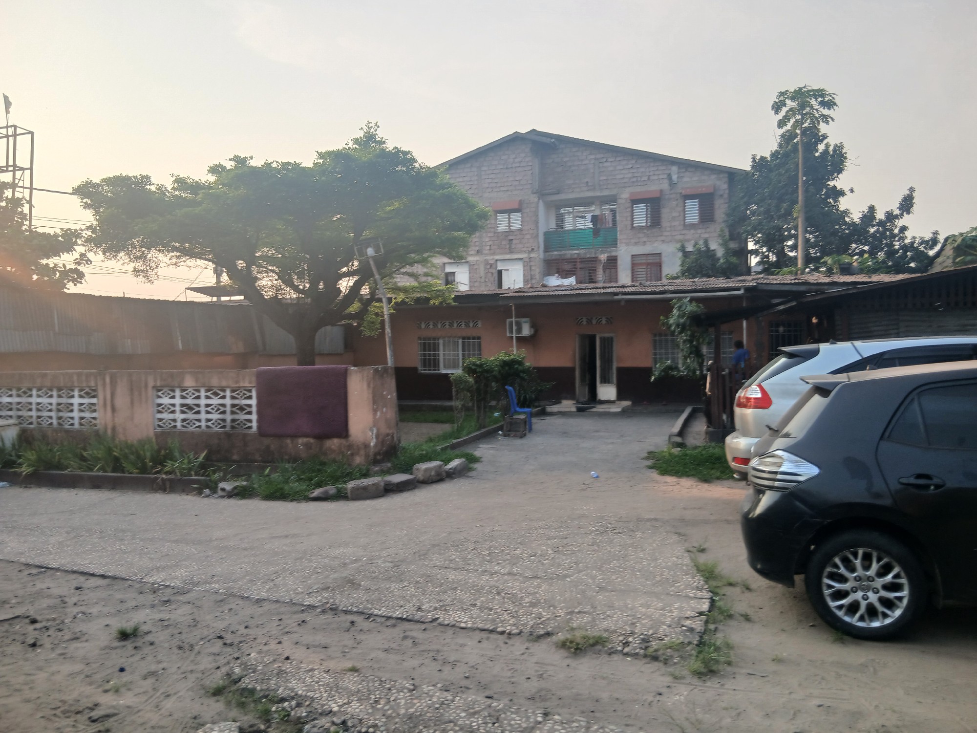 Parcelle-Terrain à Vendre – Ngaliema, Kinshasa