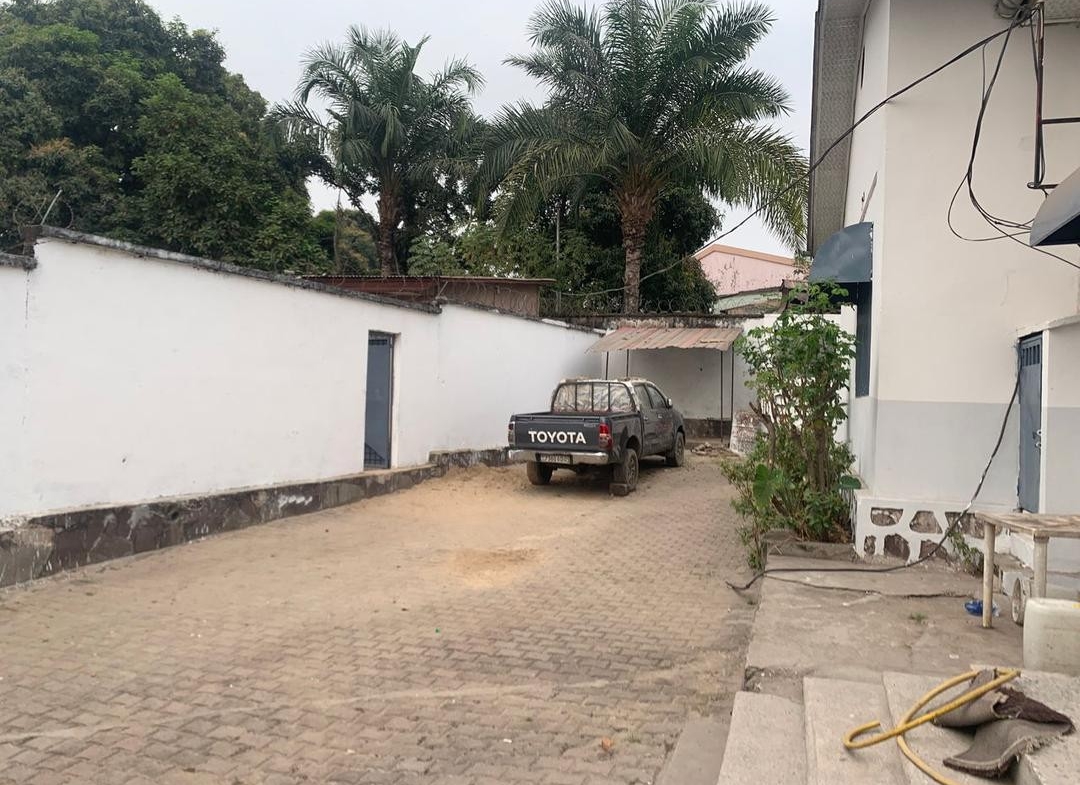 Parcelle-Terrain à Vendre – Ngaliema, Kinshasa