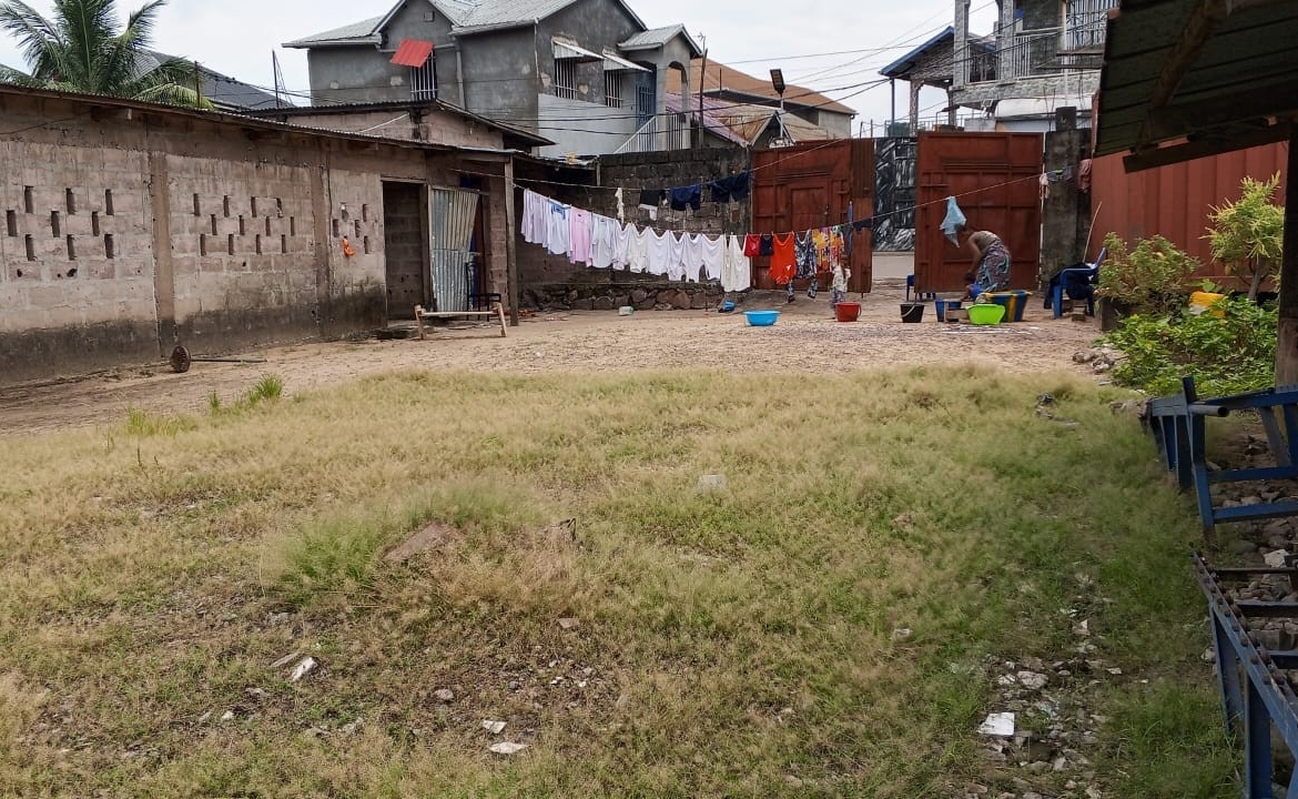 Parcelle-Terrain à Vendre – Mbudi, Kinshasa