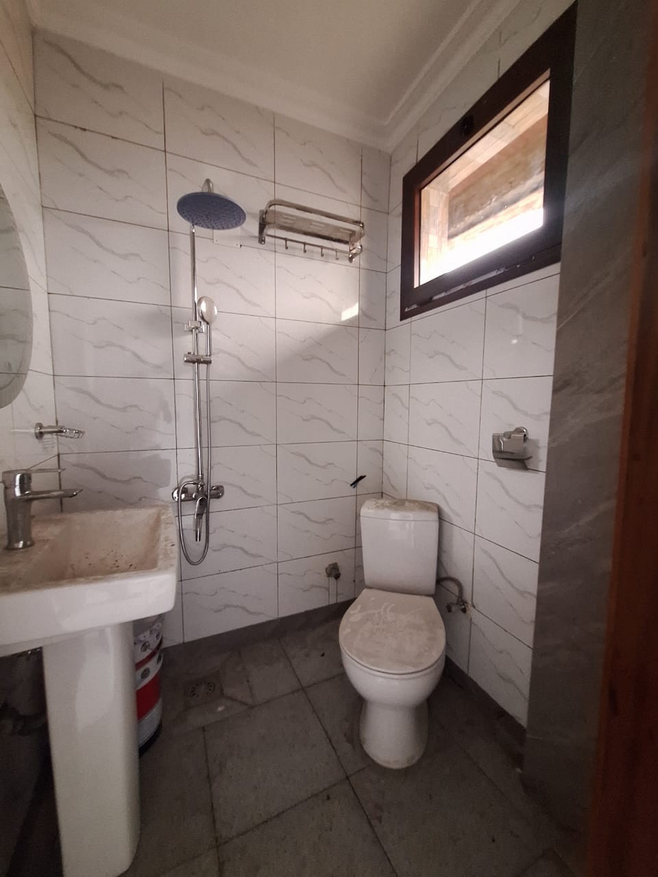 Appartement à Louer – Lingwala, Kinshasa