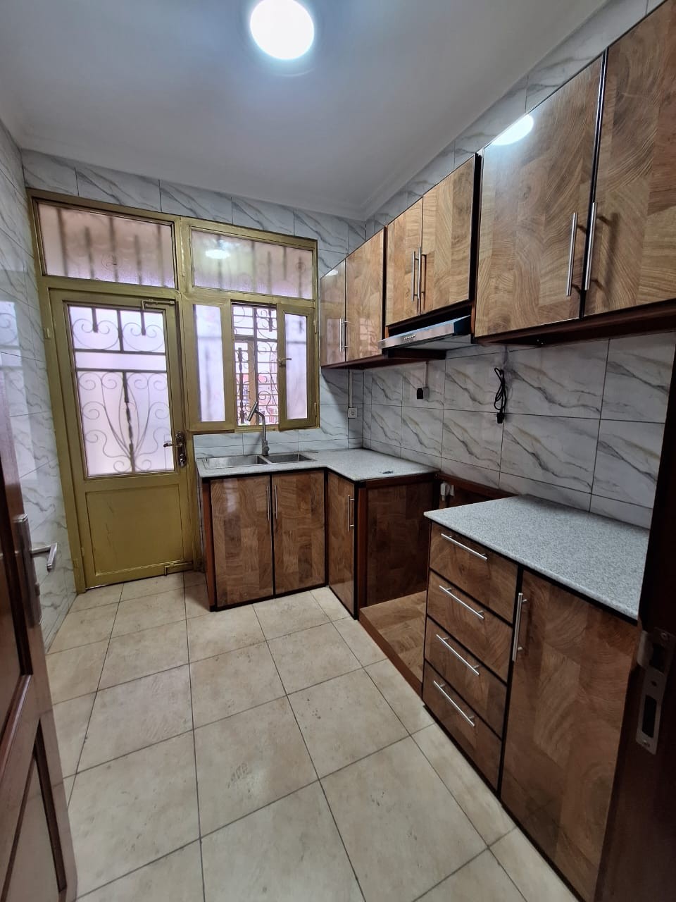 Appartement à Louer – Lingwala, Kinshasa