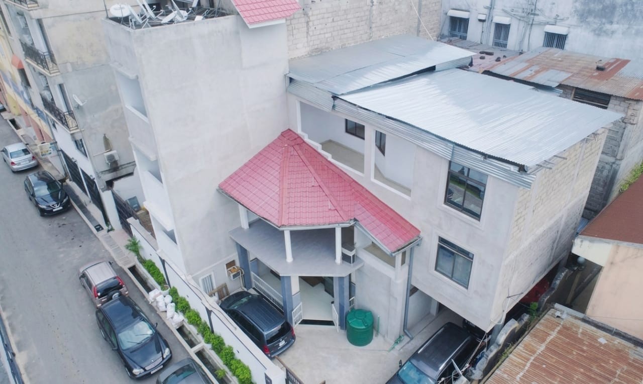scaled_165150 Immeuble à Vendre – Lingwala, Kinshasa