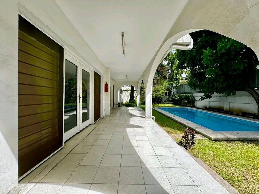 Villa à Louer – Gombe, Kinshasa