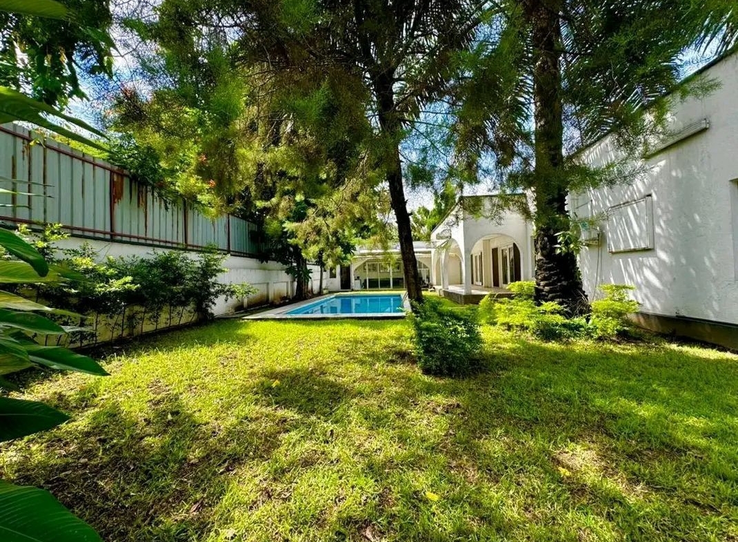 Villa à Louer – Gombe, Kinshasa