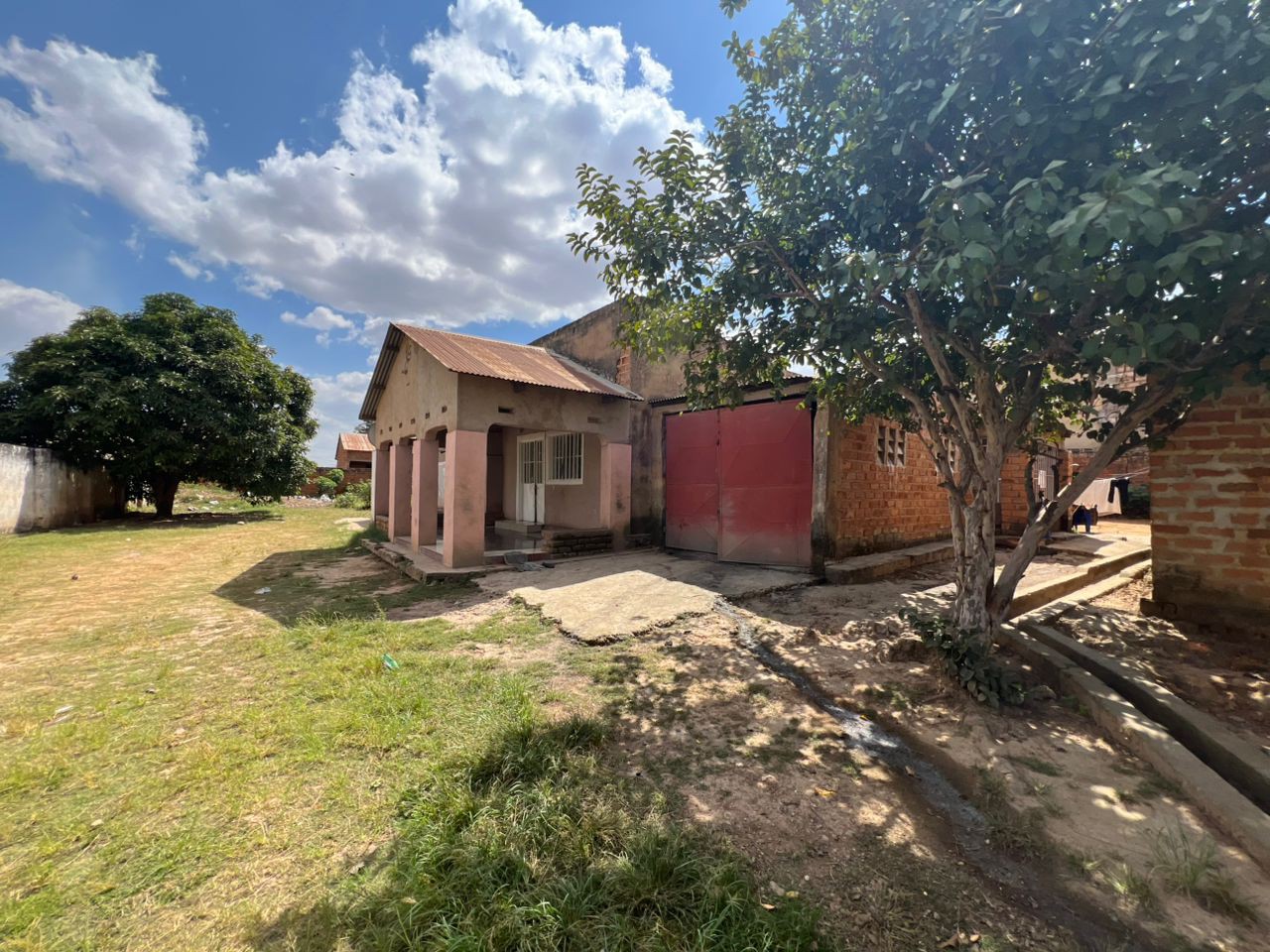 Parcelle-Terrain à Vendre – Lubumbashi