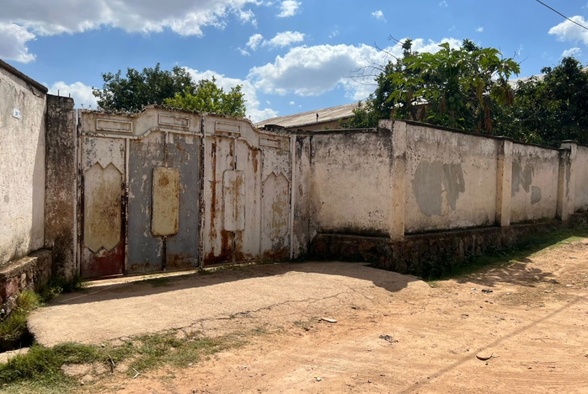 Parcelle-Terrain à Vendre – Lubumbashi